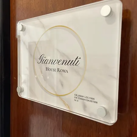 Gianvenuti House - Metro A With Jacuzzi Apartamento