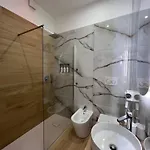 Gianvenuti House - Metro A With Jacuzzi * Róma