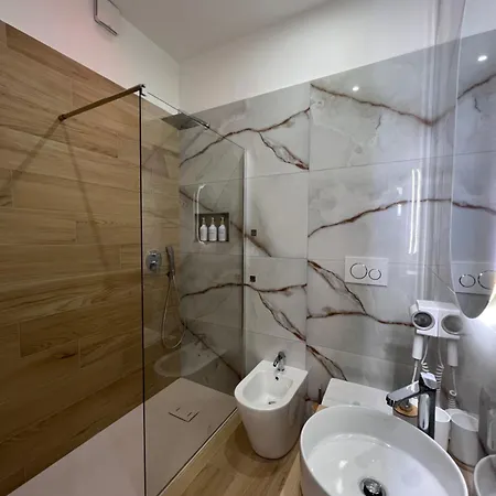 Gianvenuti House - Metro A With Jacuzzi * Řím